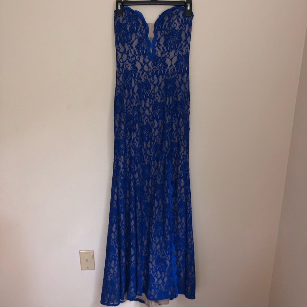 Royal Blue Strapless Mermaid Lacy Gown